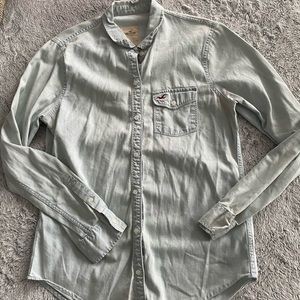 Hollister size M Jean shirt ❤️